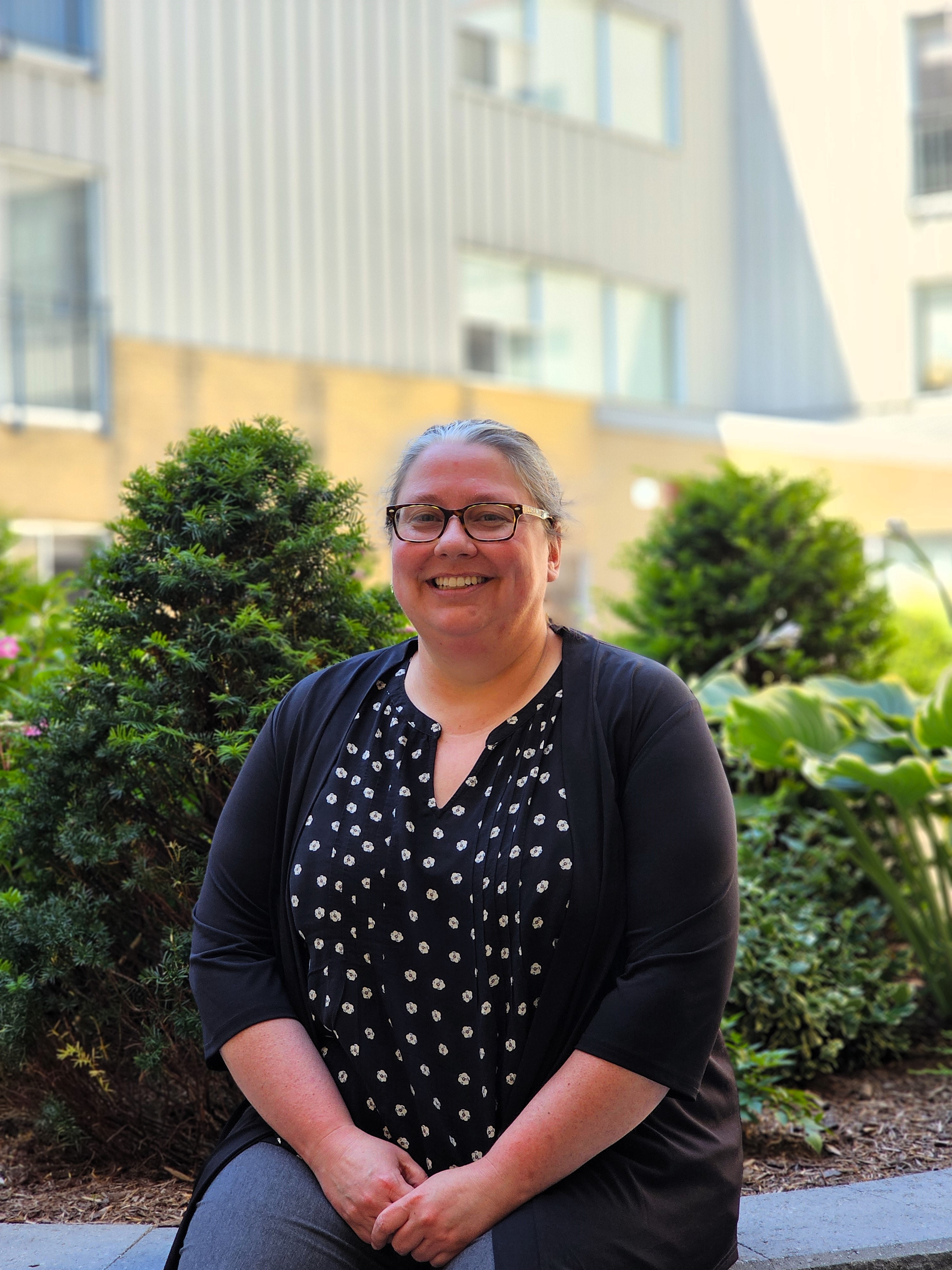 Jennifer Glover 2.jpg Jennifer Glover 2.jpg